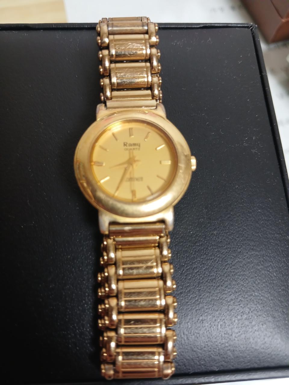 명품 라미 금시계