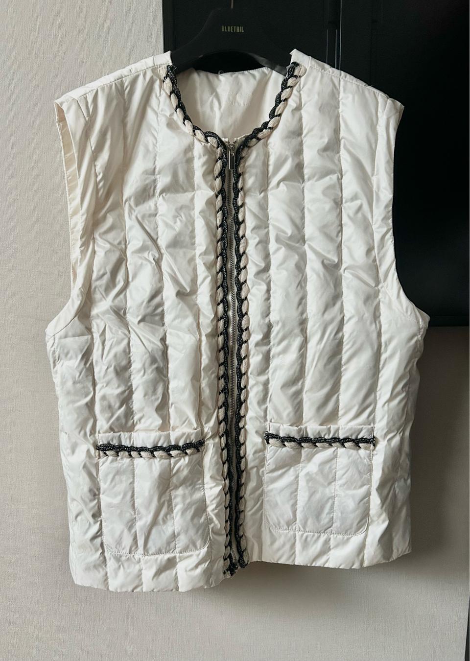아이보리 패딩 베스트