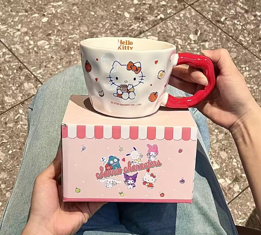 헬로키티 머그컵