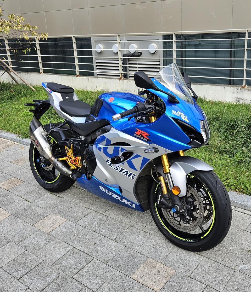 스즈키 R1000R 스페셜 에디션 판매합니다.