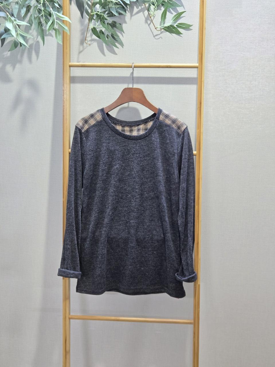 차콜  체크배색 포근이티