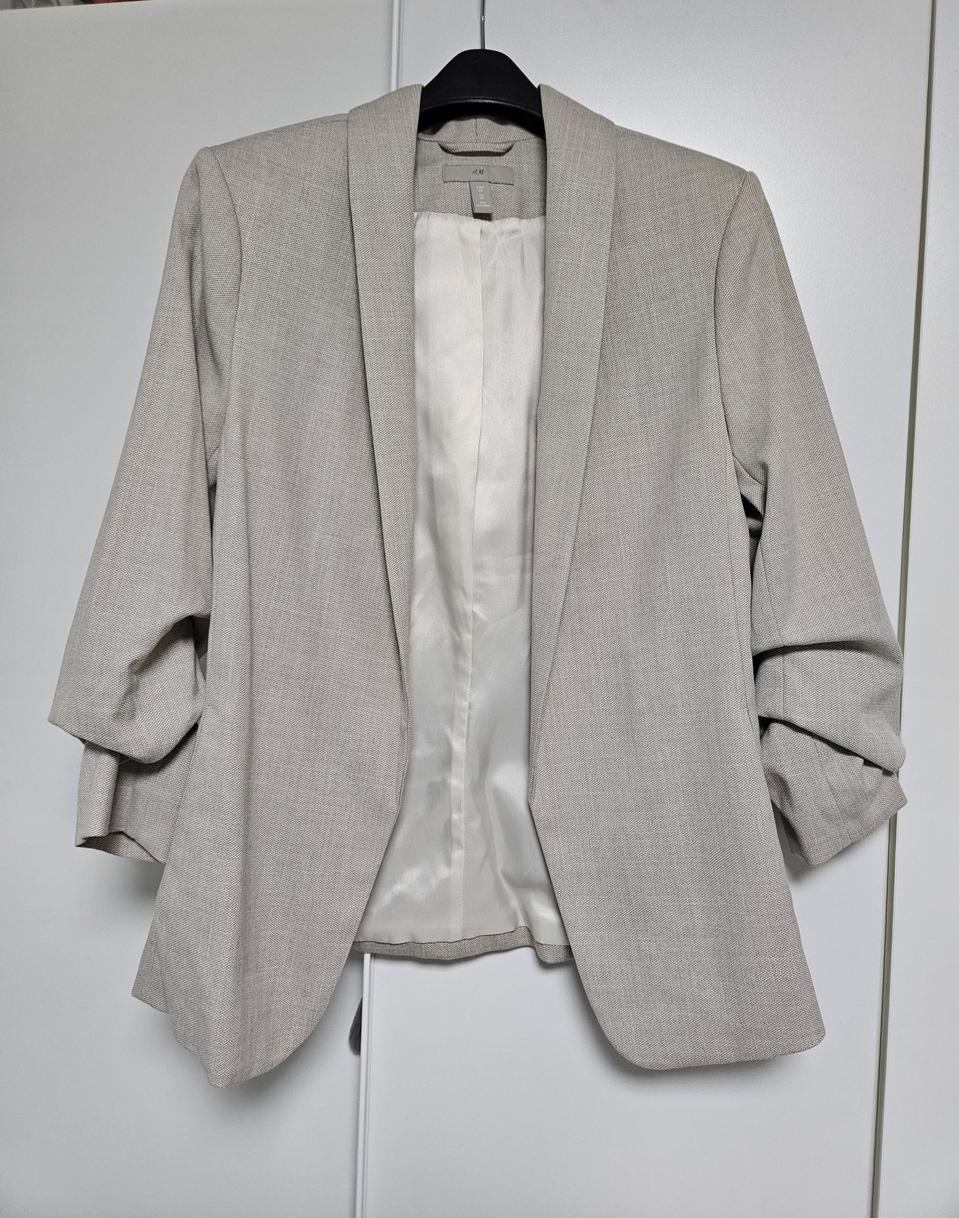 (새상품) H&M 자켓 (38)