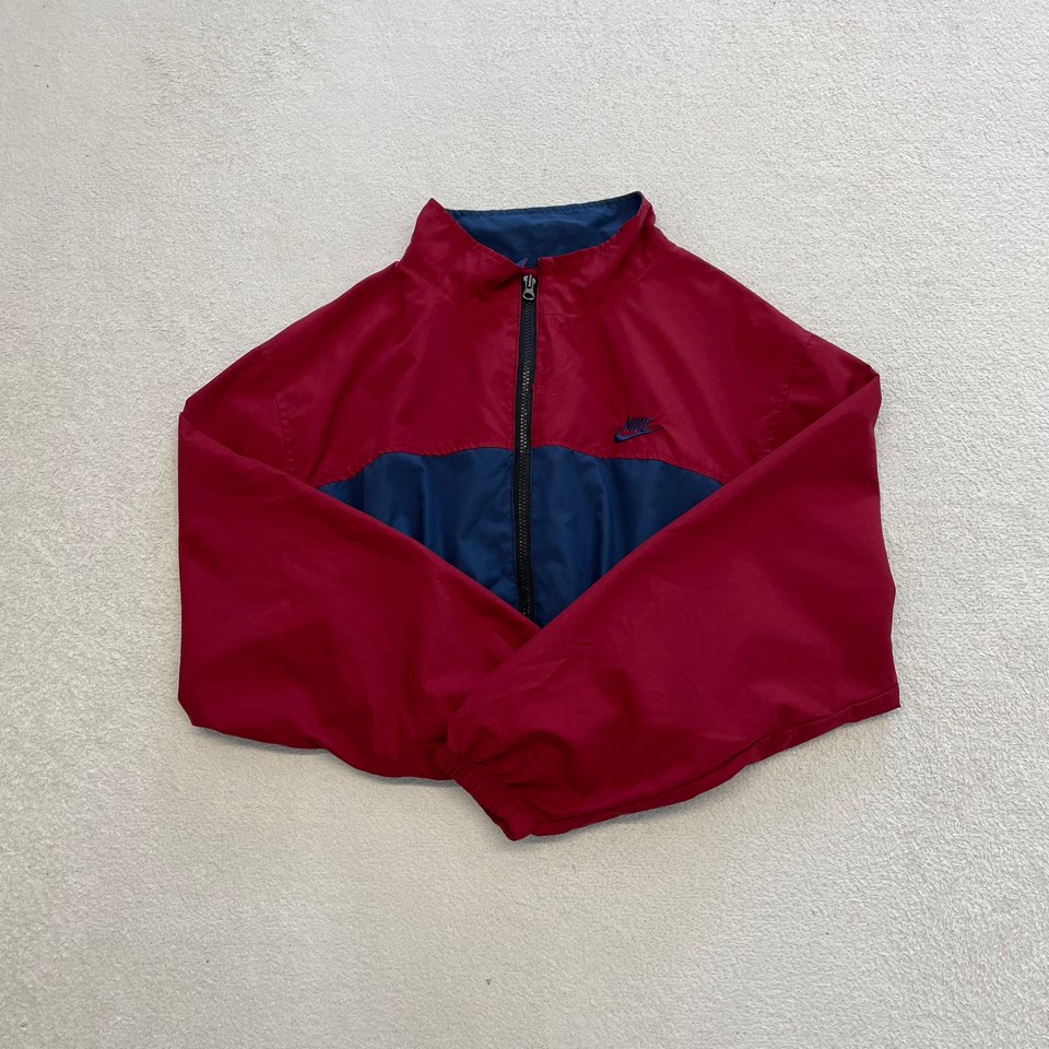 나이키 여성 크롭 바람막이 리메이크 버건디