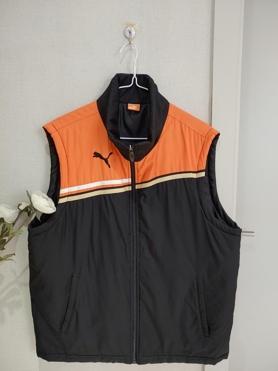 푸마 오렌지/블랙 경량패딩 조끼 L