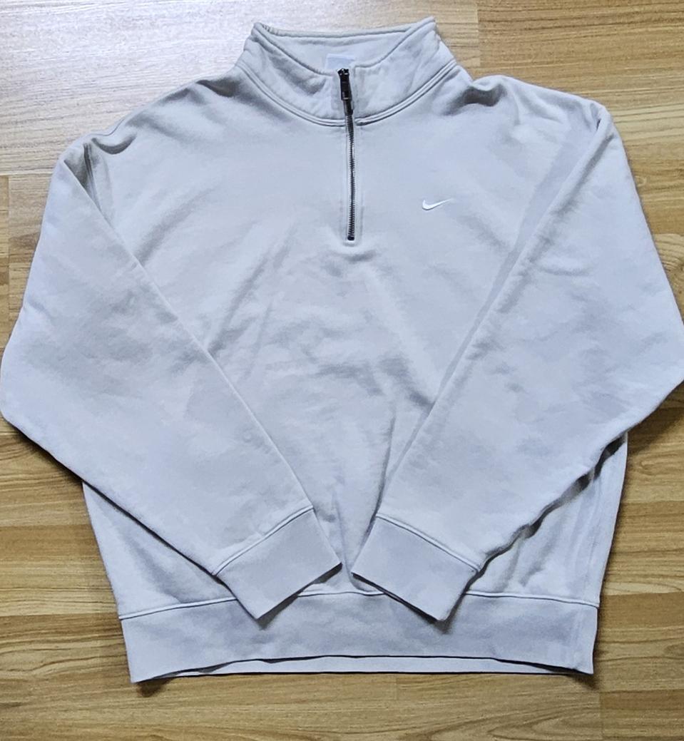 나이키 솔로 스우시 쿼터집 탑 반집업 맨투맨