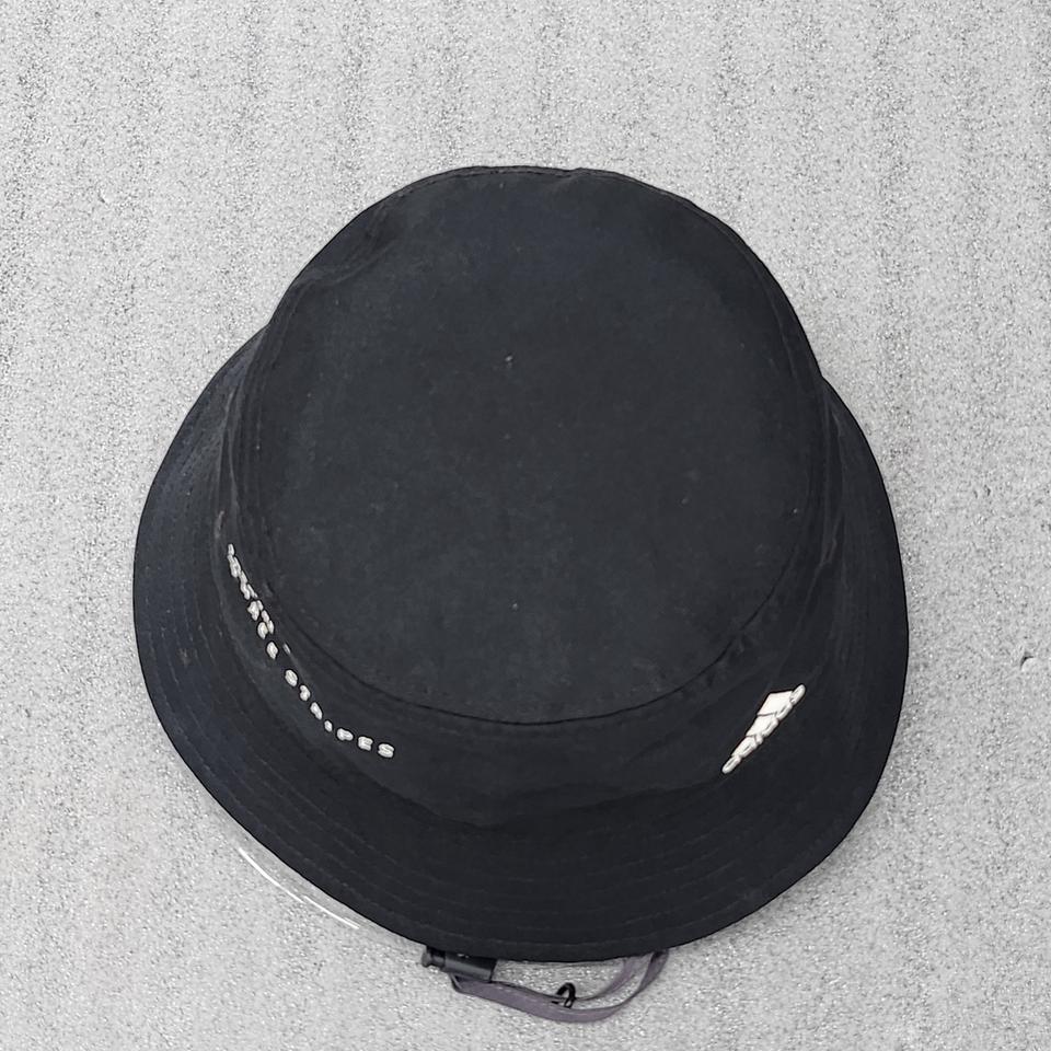 아디다스 정품 버킷햇 벙거지 블랙 58cm