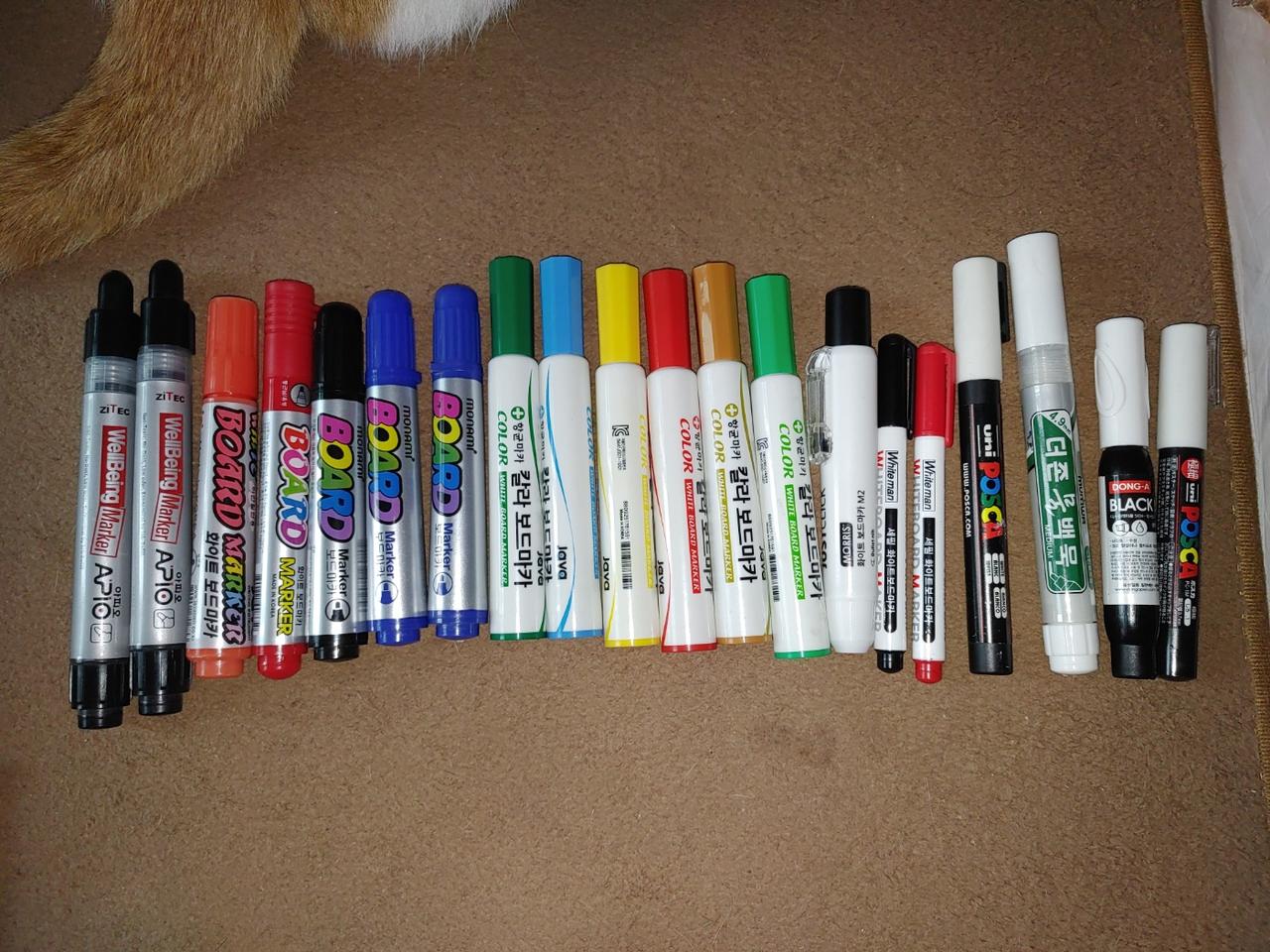 컬러 보드마카 필기 필기구