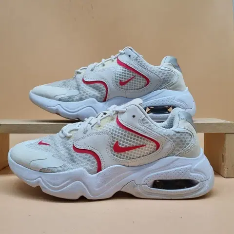 나이키 에어맥스2x 여성운동화250.