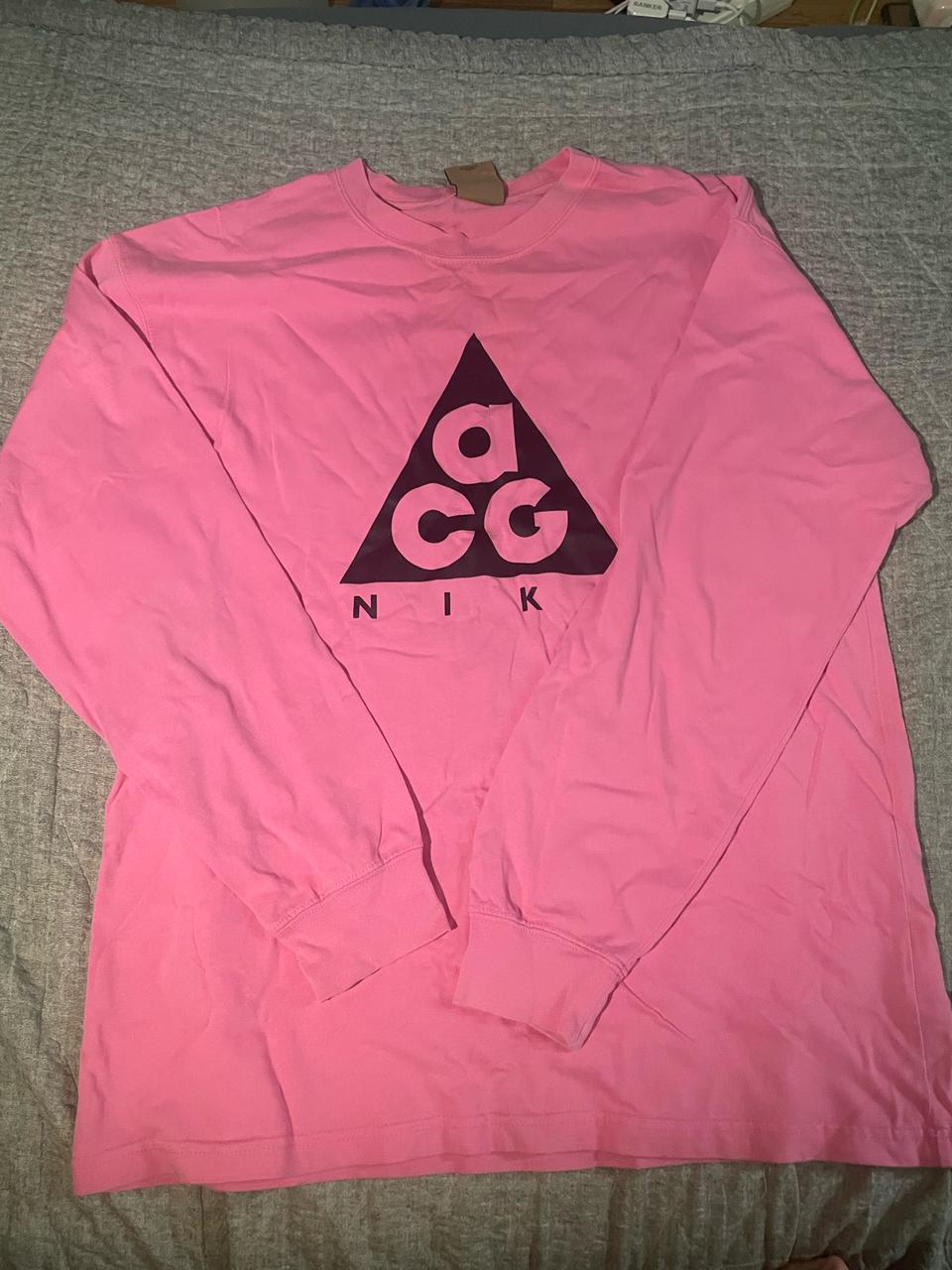 나이키 ACG 롱슬리브 티셔츠 M사이즈 핑크