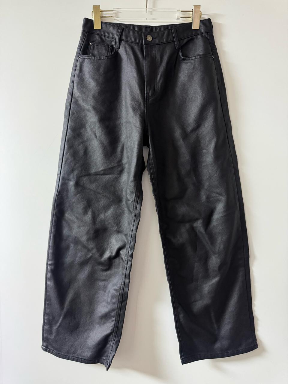 새상품 여자 무광 가죽 와이드팬츠 M