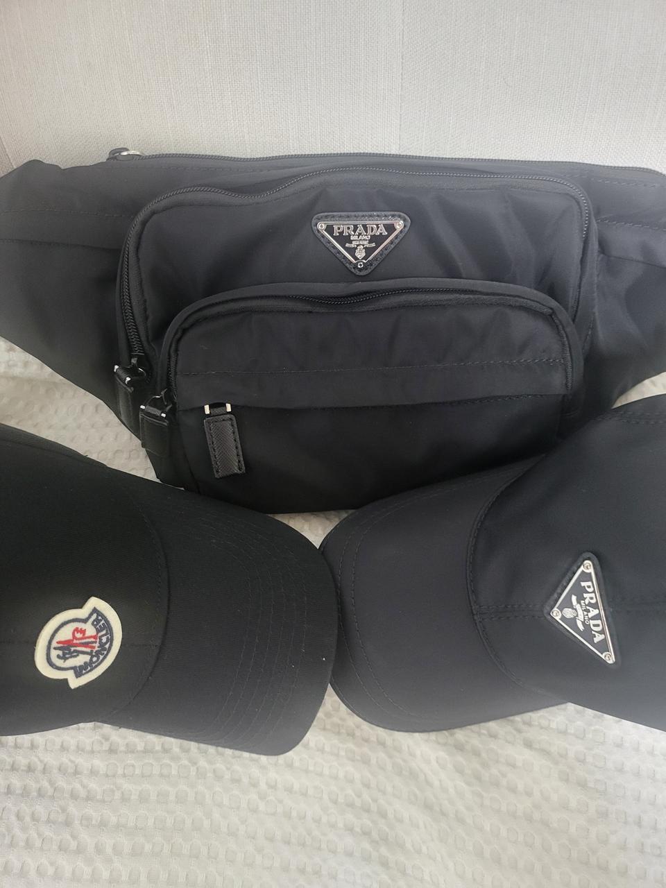 프라다힙색 &몽클 볼캡 일괄