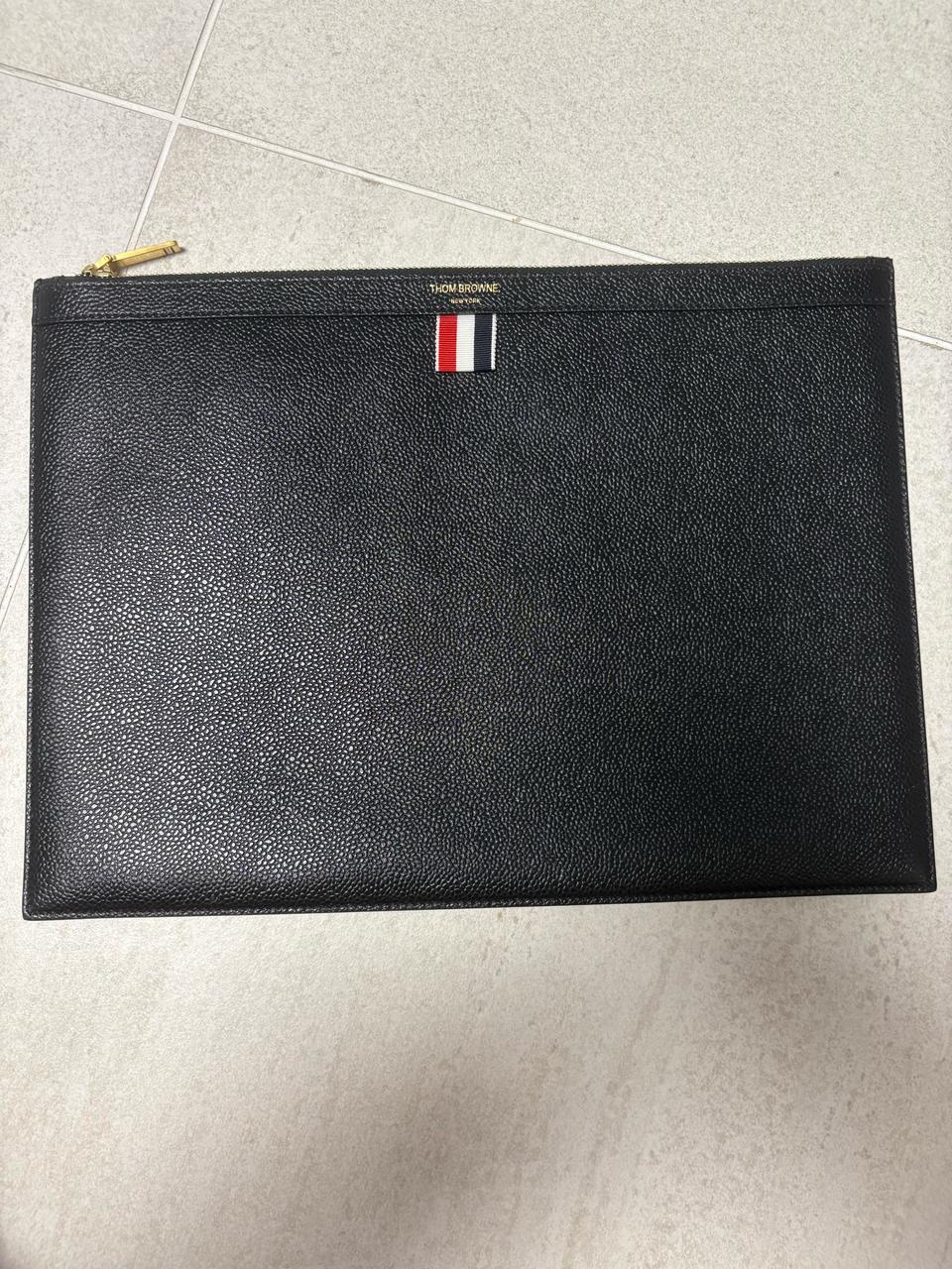 톰브라운 클러치백