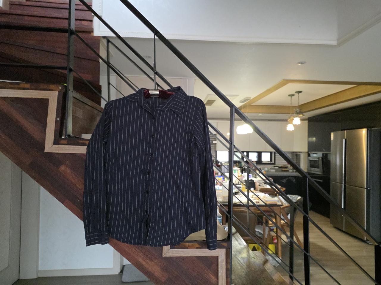 네이비컬러스트라이프 셔츠