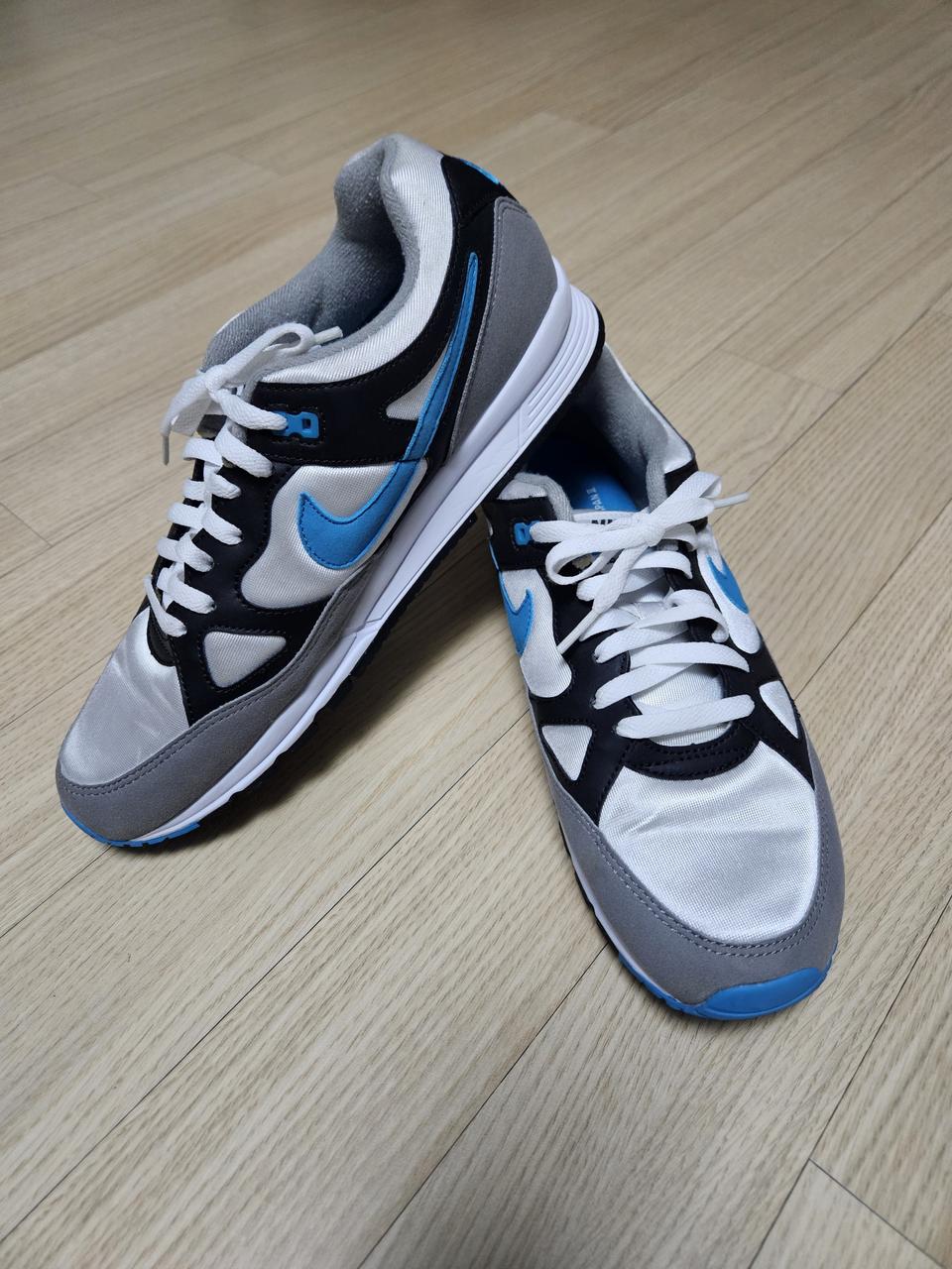 나이키 에어 스팬 II 운동화.290