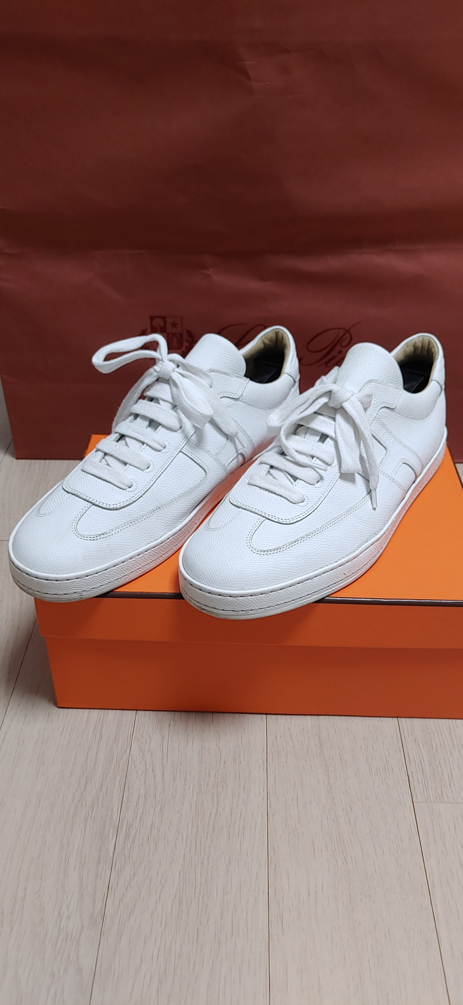 정품)에르메스 스니커즈(270~275)