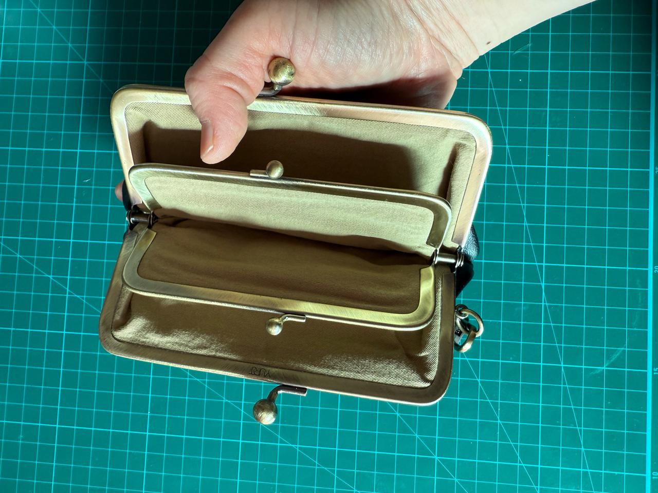 가마구치지갑겸파우치