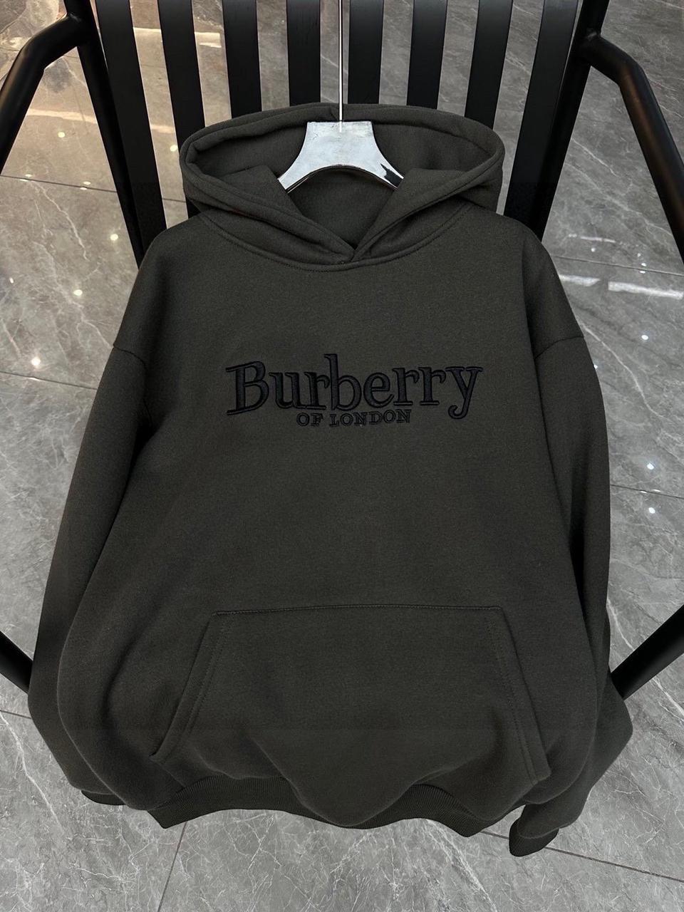 버버리 공용 후드티 (두꺼운겨울용)