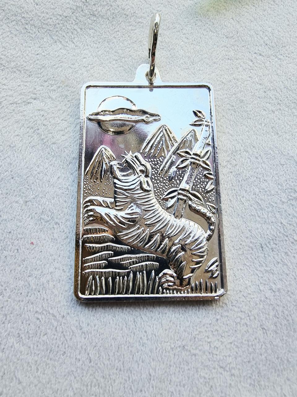 은     사각  호랑이  펜던트