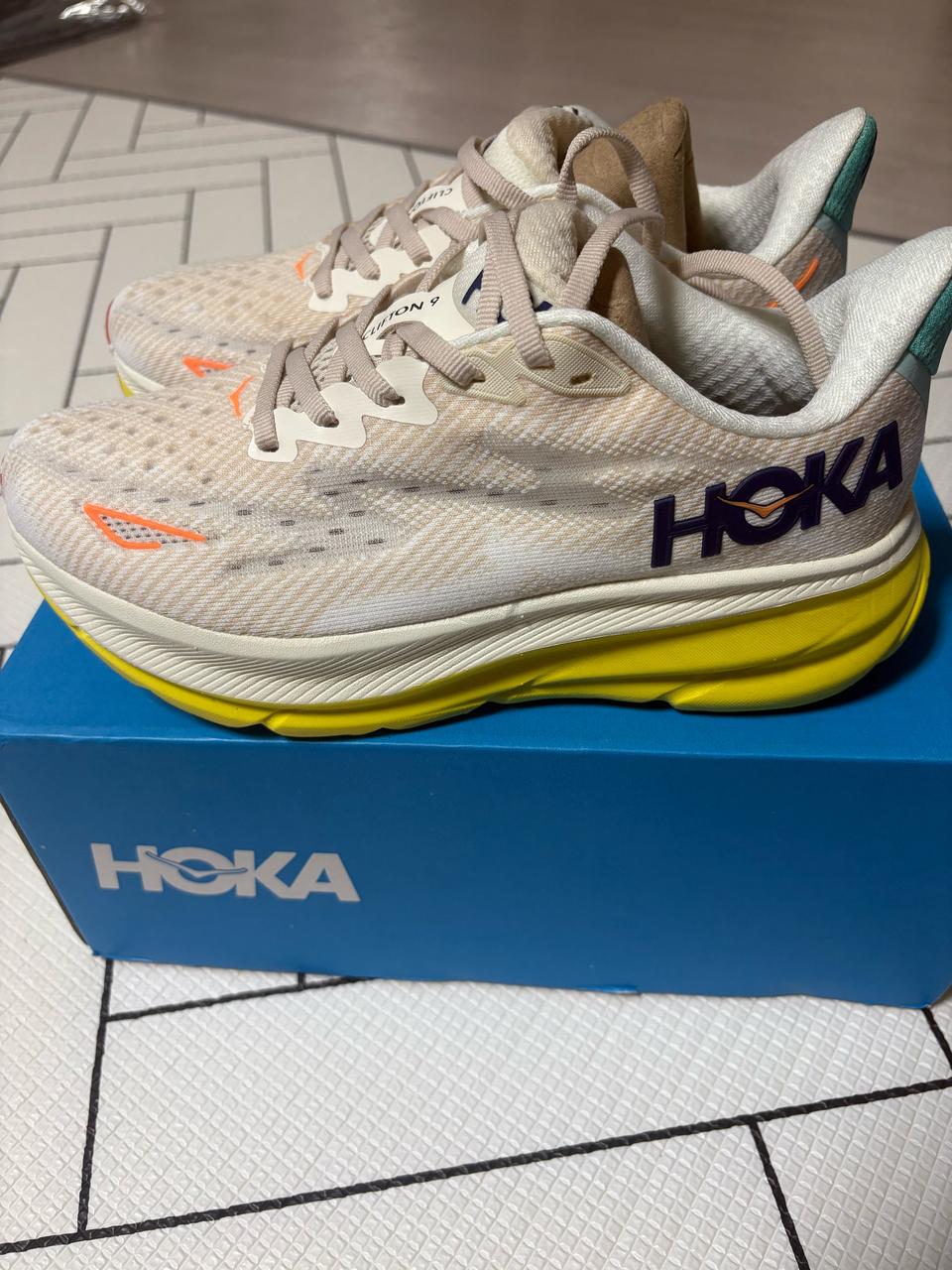 호카 클리프톤9 235