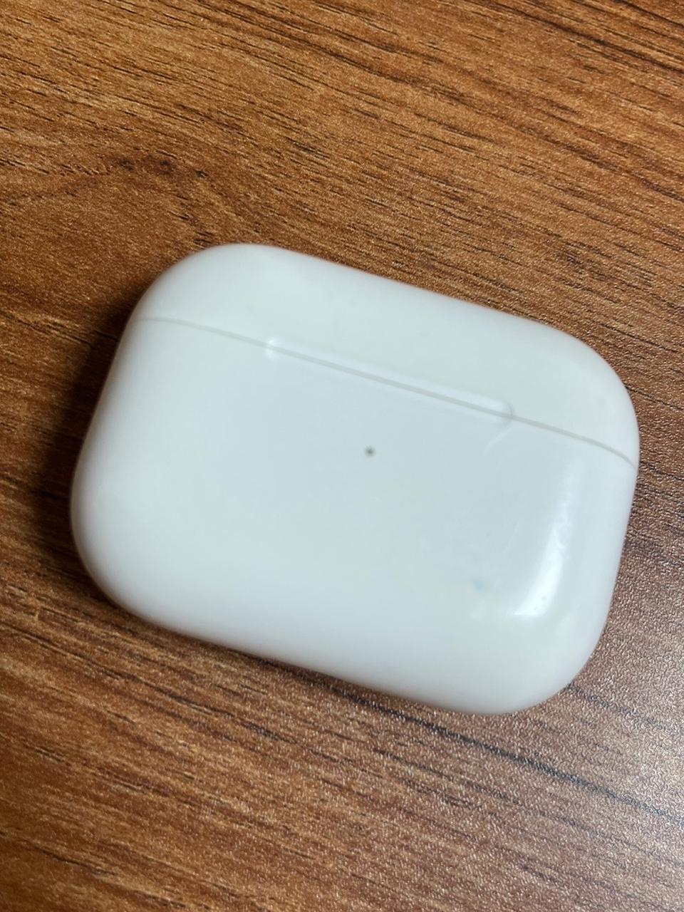 에어팟프로2 8핀 라이트닝모델 사용잘됨