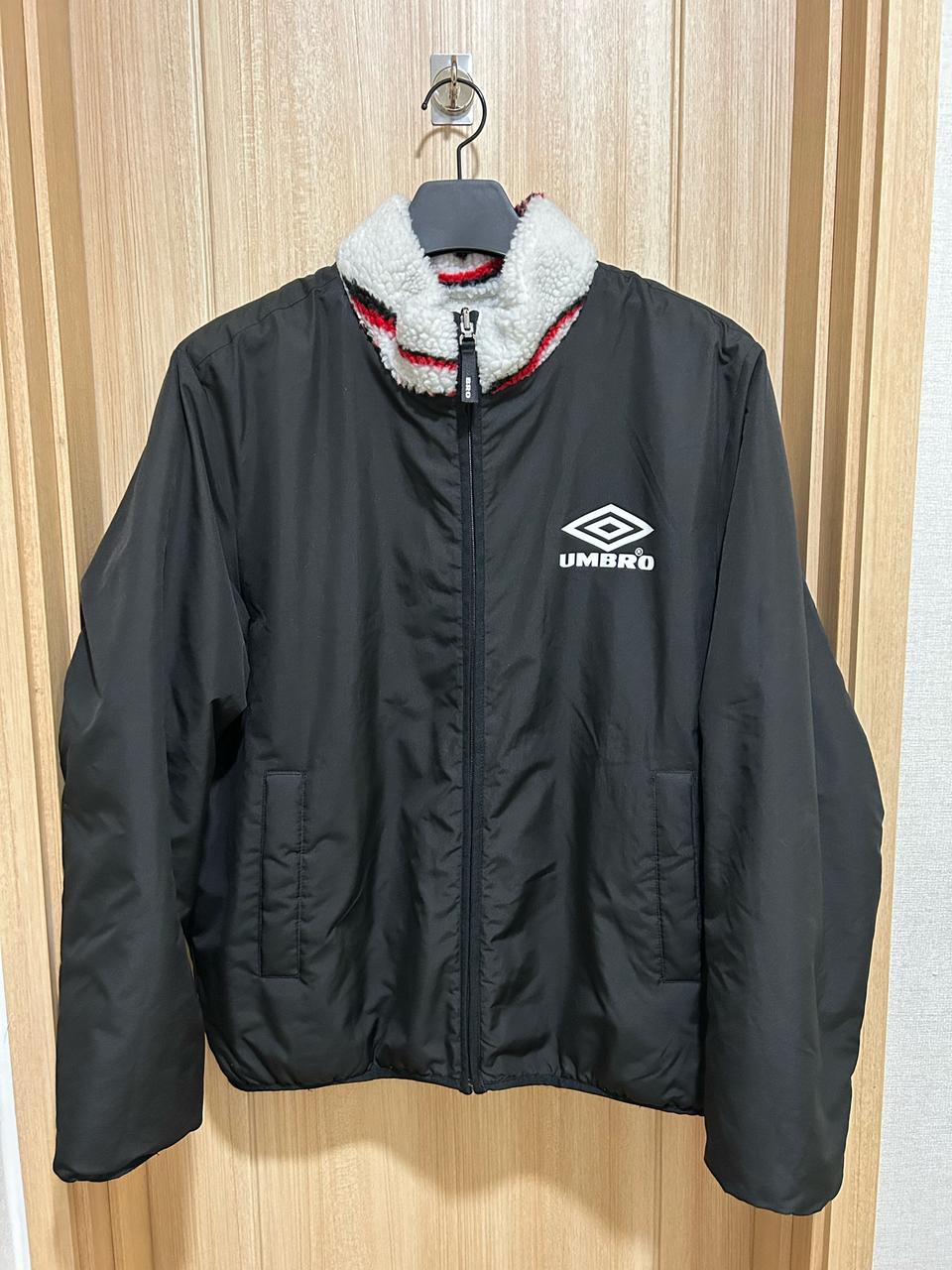 엄브로 양면 점퍼 105