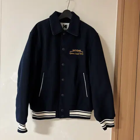 (새옷) 코닥 24년 카메라클럽 바시티 자켓 NAVY 야구점퍼 블루종