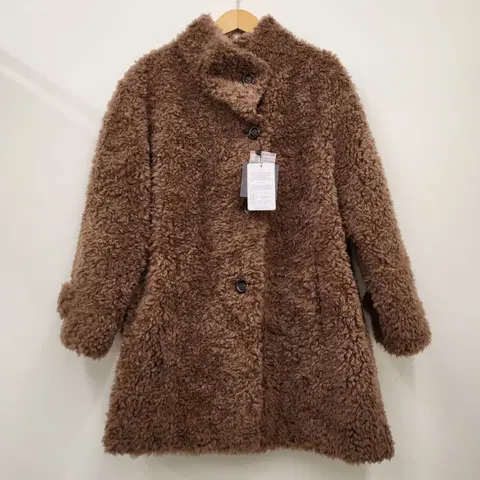 디아루체 25FW 호주산 양모 코트