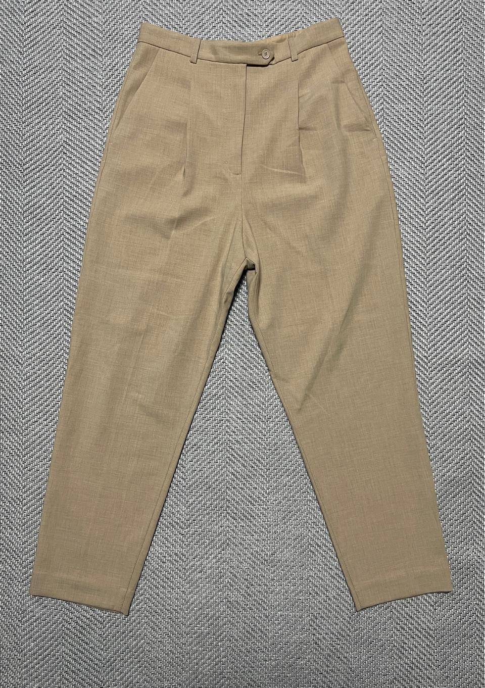 앤아더 스토리즈 린넨 베이지색 팬츠 정품