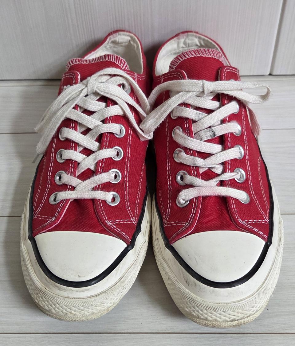 가격완전 내림!!컨버스 척테일러 올스타 레드 255