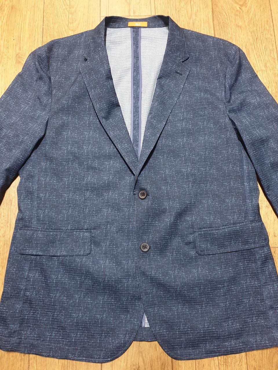 TG 패션 자켓 100~105 사이즈입니다