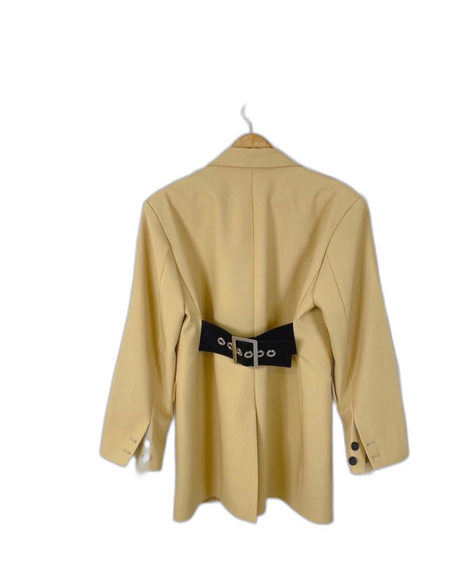 백스트랩 블래이저