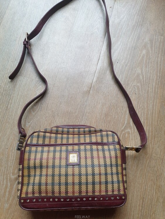 명품 닥스(DAKS 정품)지적인 아이템 남녀공용 메신져라인 크로스백