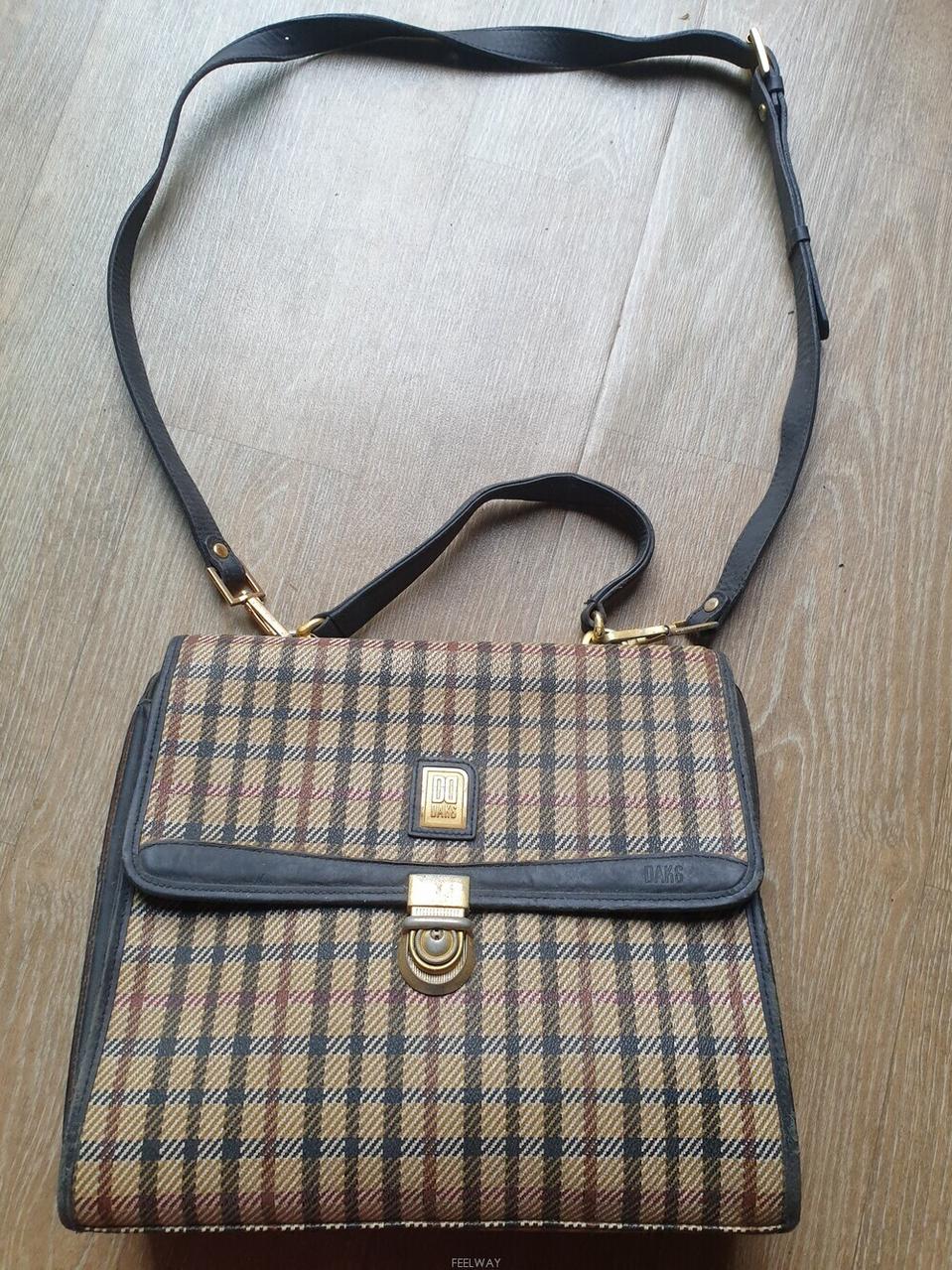 명품 닥스(DAKS 정품)남녀공용 클래식체크 복고라인 크로스 토트백