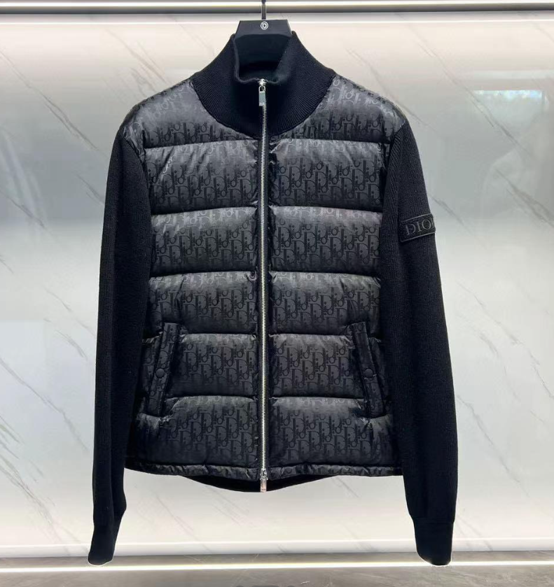 [디올] 새상품 / 니트패딩 / 약 100