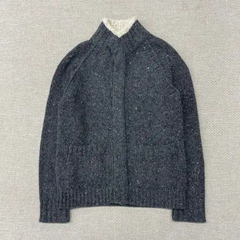 커스텀멜로우 부클 울 가디건 자켓