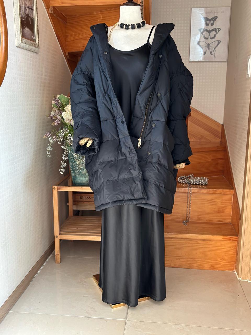 블랙 숏패딩 점퍼 후드 패딩 코트 다운. 더더다다