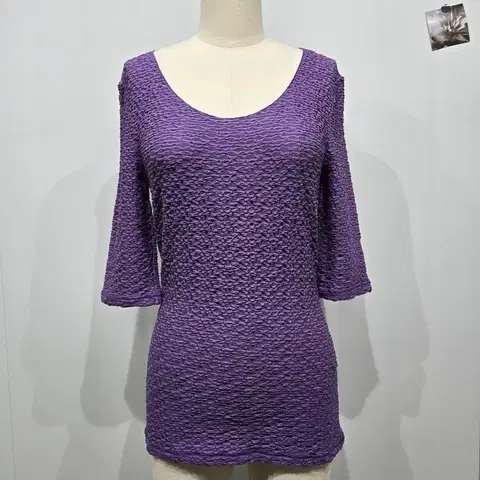 아르마니 보라색 팝콘 텍스쳐 7부 티셔츠