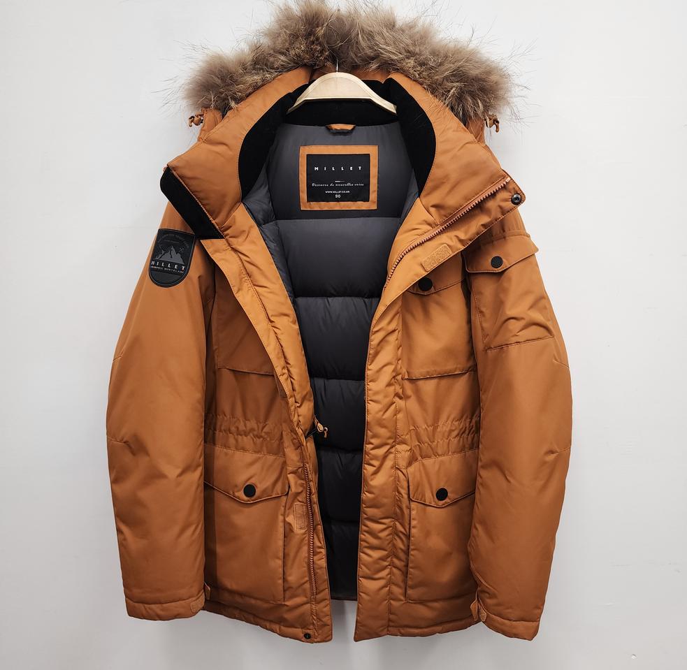 밀레 남성 다운 패딩(90사이즈)