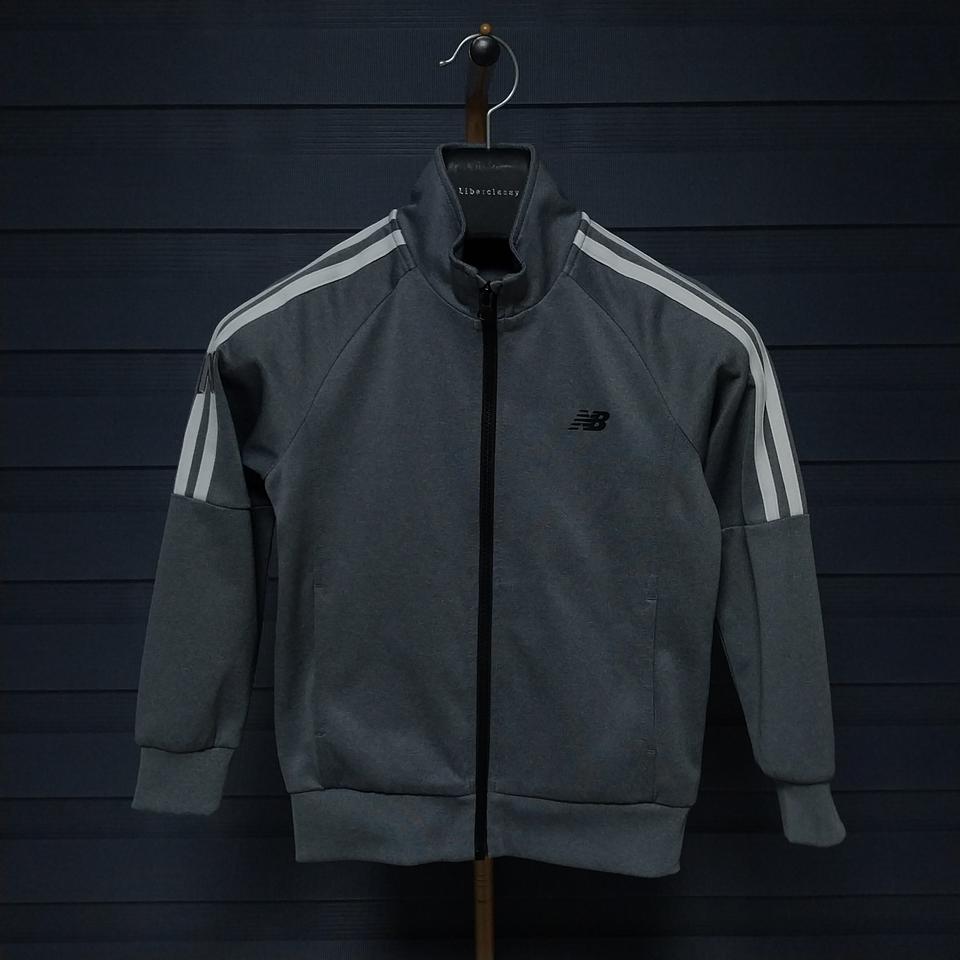 130 ) 뉴발란스 키즈 트레이닝 자켓