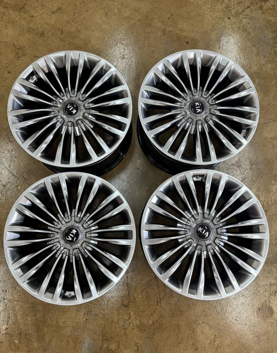 더 K9 19인치 순정휠세트 팝니다