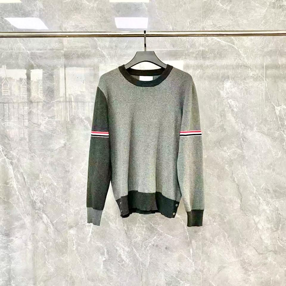 [톰브라운] 새상품 / 니트 / 4 (약 105)