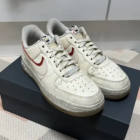 나이키 에어포스1 신발 스니커즈 235