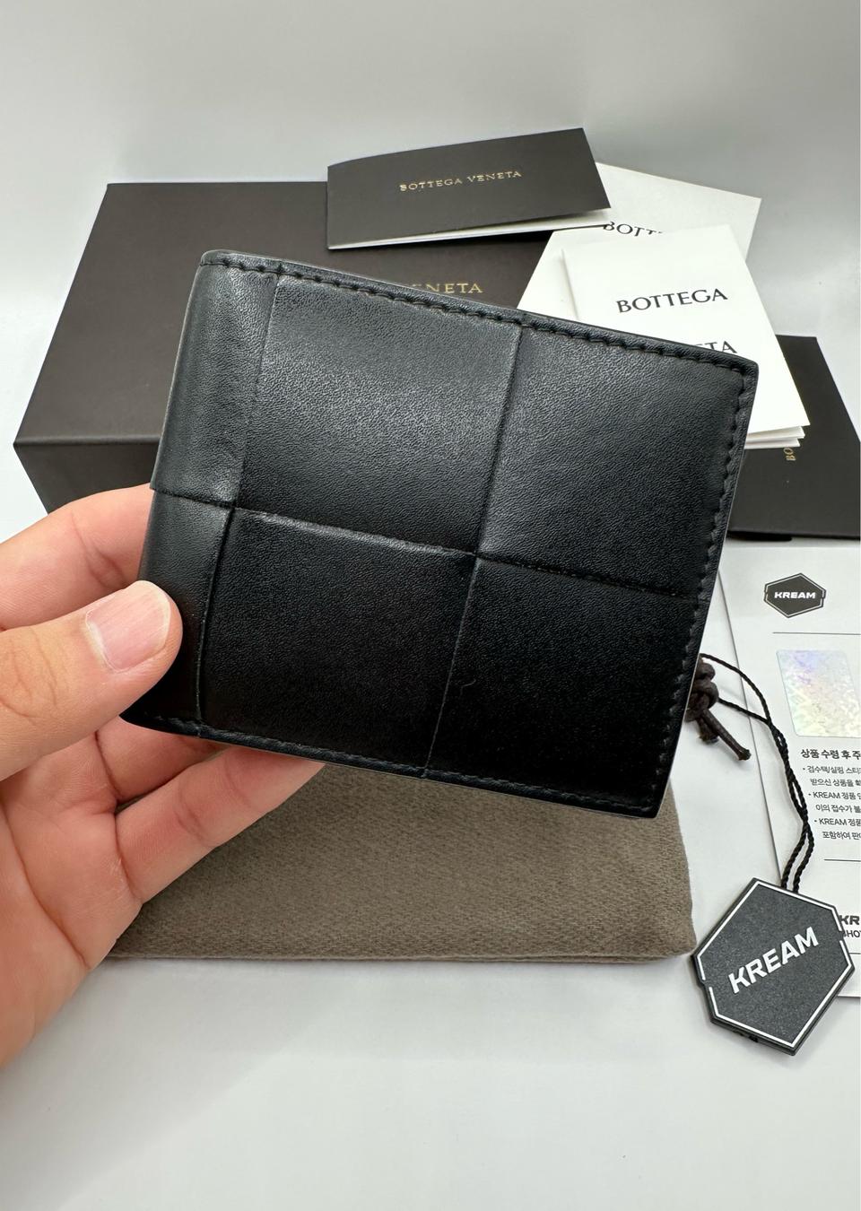 [A+]보테가베네타 인트레치아토 반지갑