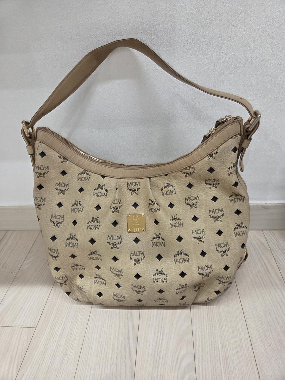 MCM 숄더백