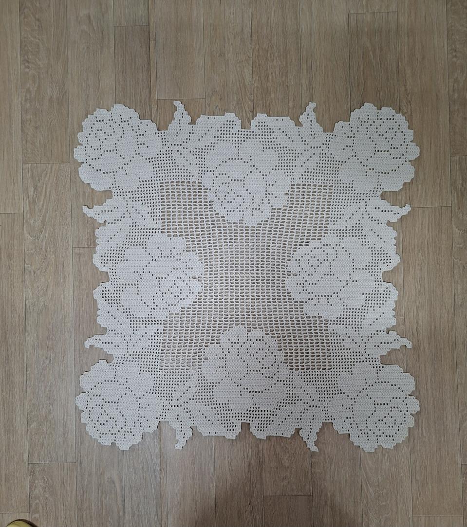 테이블 보 or 사각 도일리