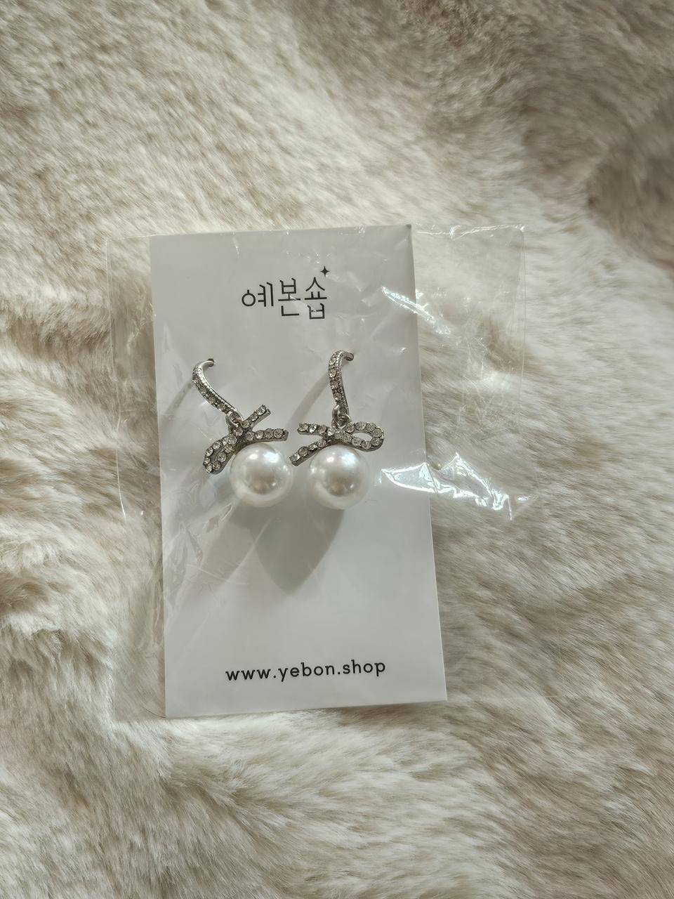 [새상품] 리본 진주알 귀걸이