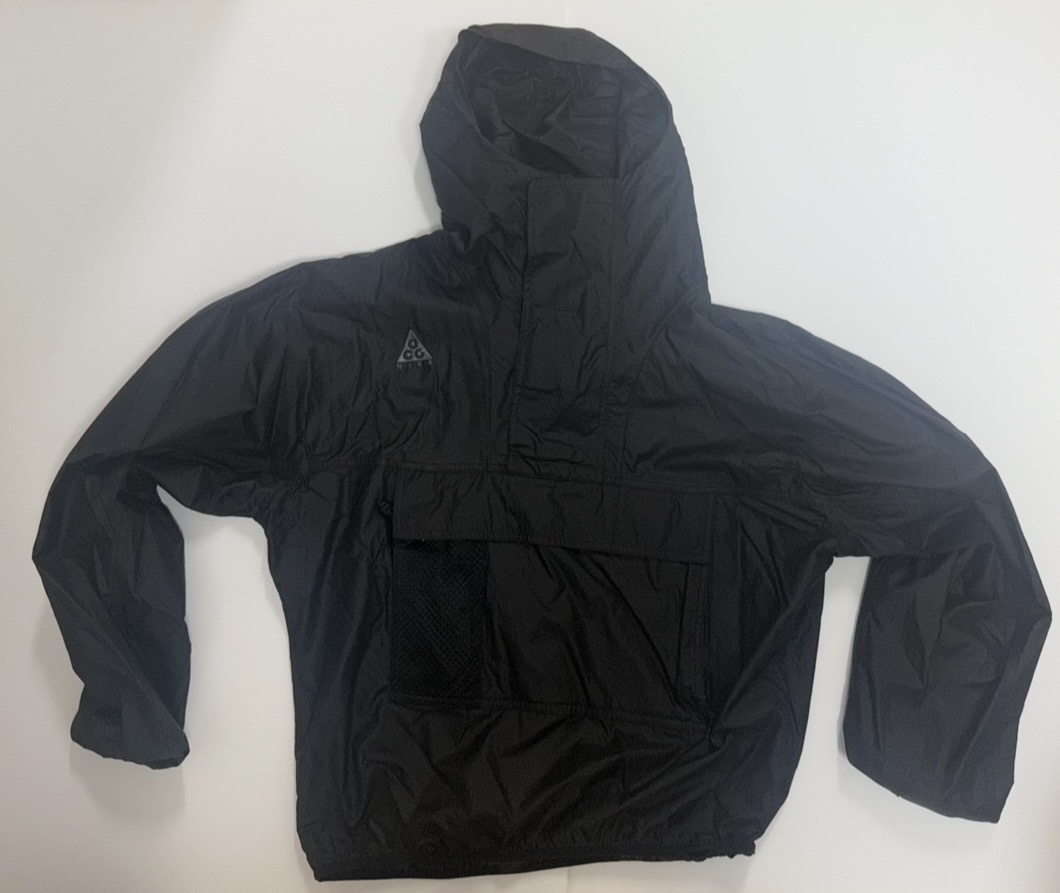 나이키 남성  acg 아노락 바람막이 블랙  nike 중고