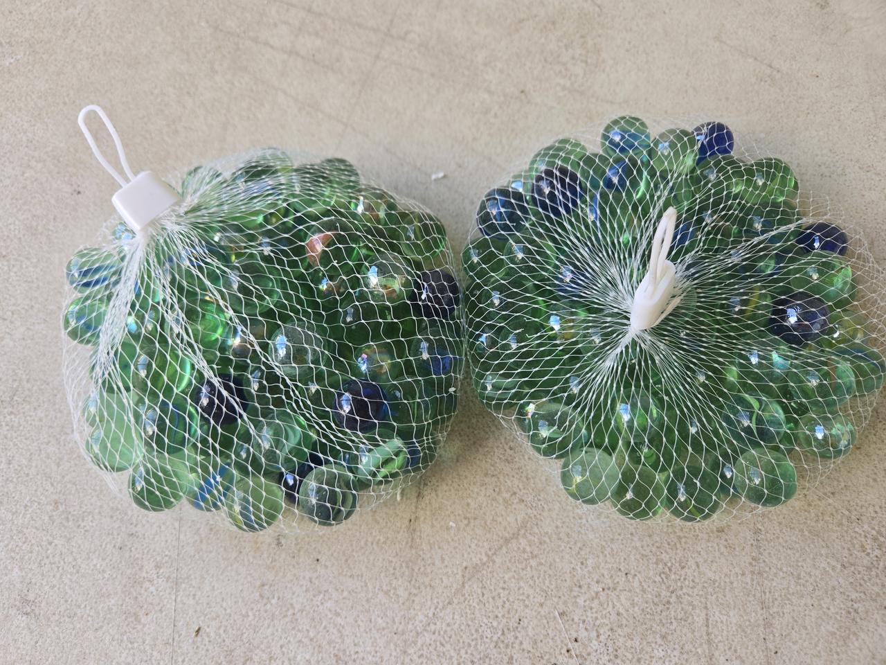 12360. 유리 구슬 