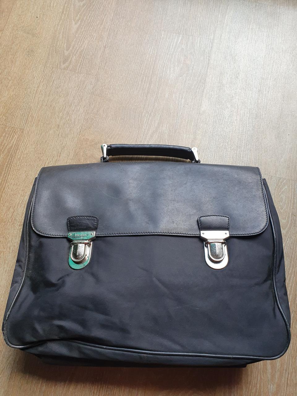 프라다 최고가의 서류가방 브리프케이스 노트북 토트백 (정품확인불가