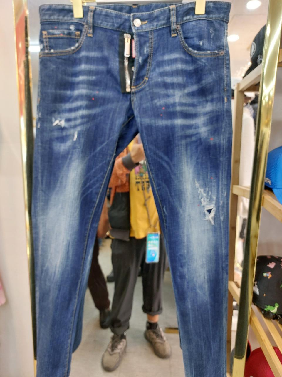 35 디스퀘어드 청바지